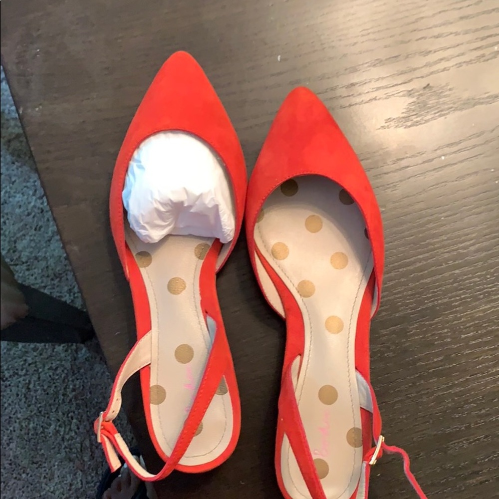 Red mules